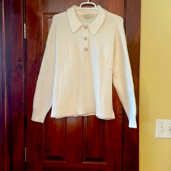 Beautiful barely worn sweater - Picture 1 of 3